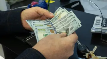 تواصل ارتفاع أسعار الدولار مقابل الدينار العراقي| رووداو.نيت